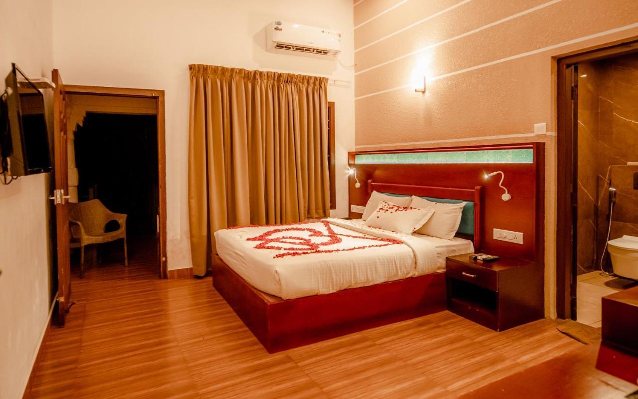 Southern Panorama Indriya Resorts & Spa Munnar Esterno foto