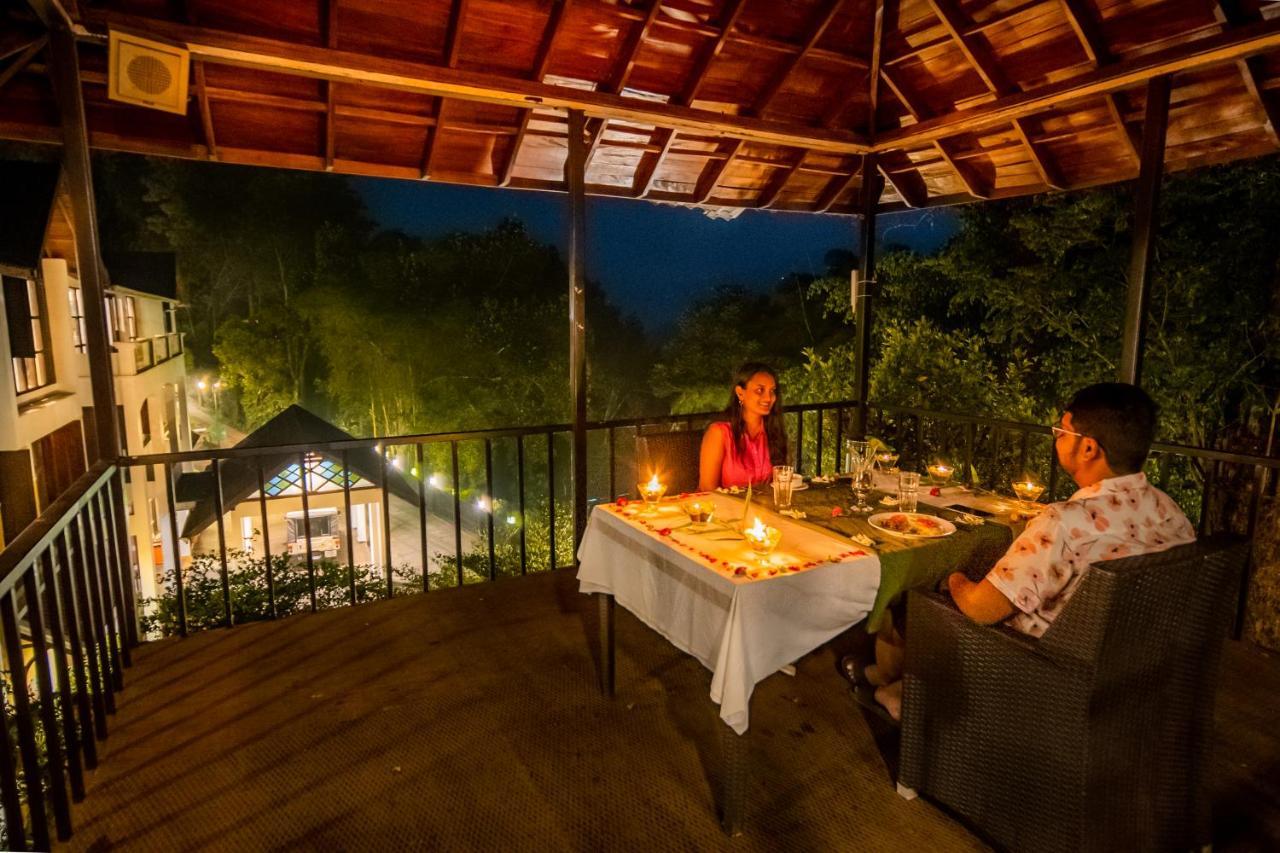 Southern Panorama Indriya Resorts & Spa Munnar Esterno foto